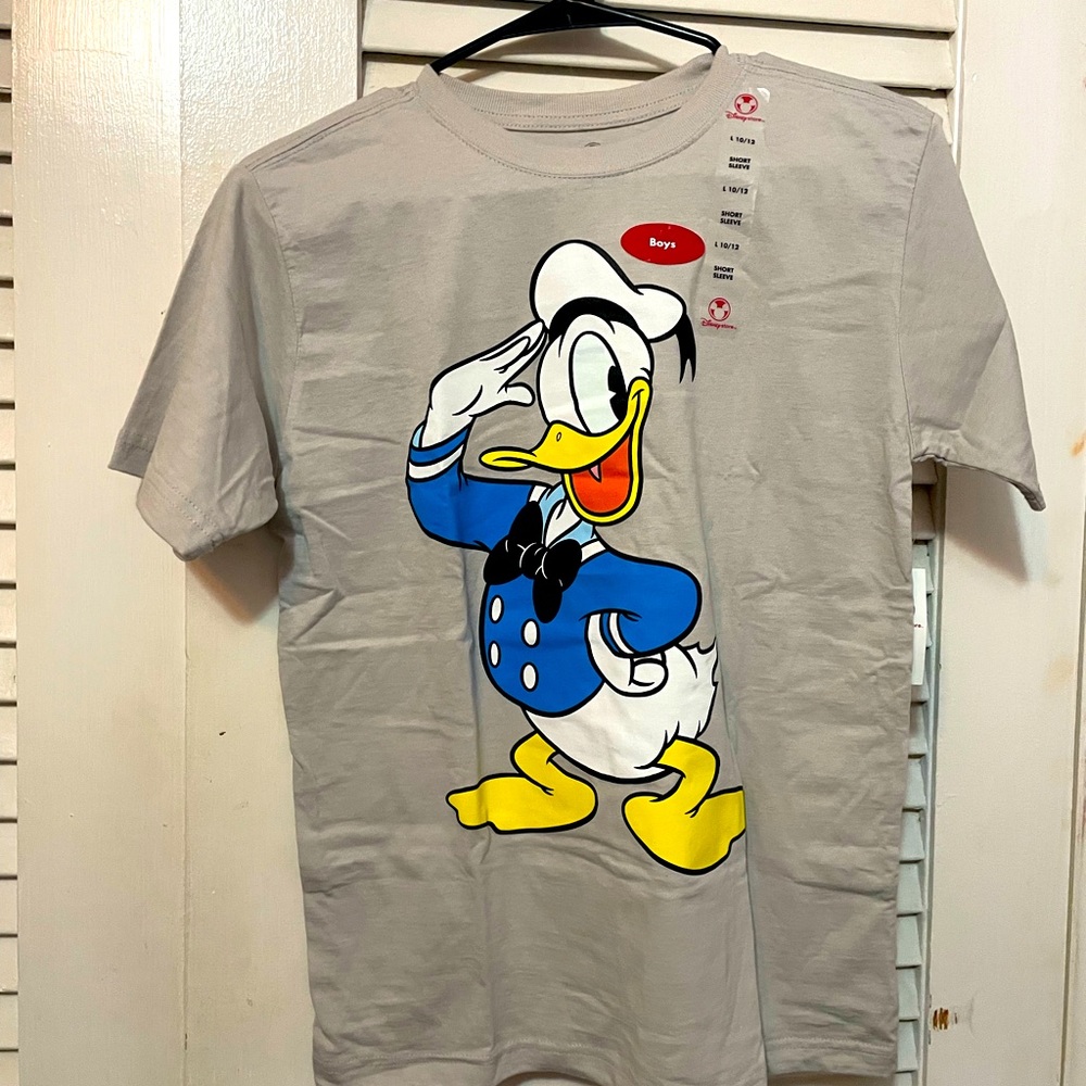 Disney Donald Duck Tee Shirt in Grey. Boy’s Large, 8-10 Years